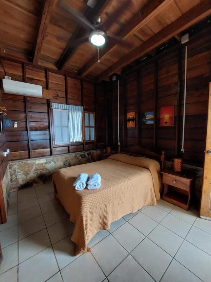Sunset Bay B&B Brig Bay エクステリア 写真