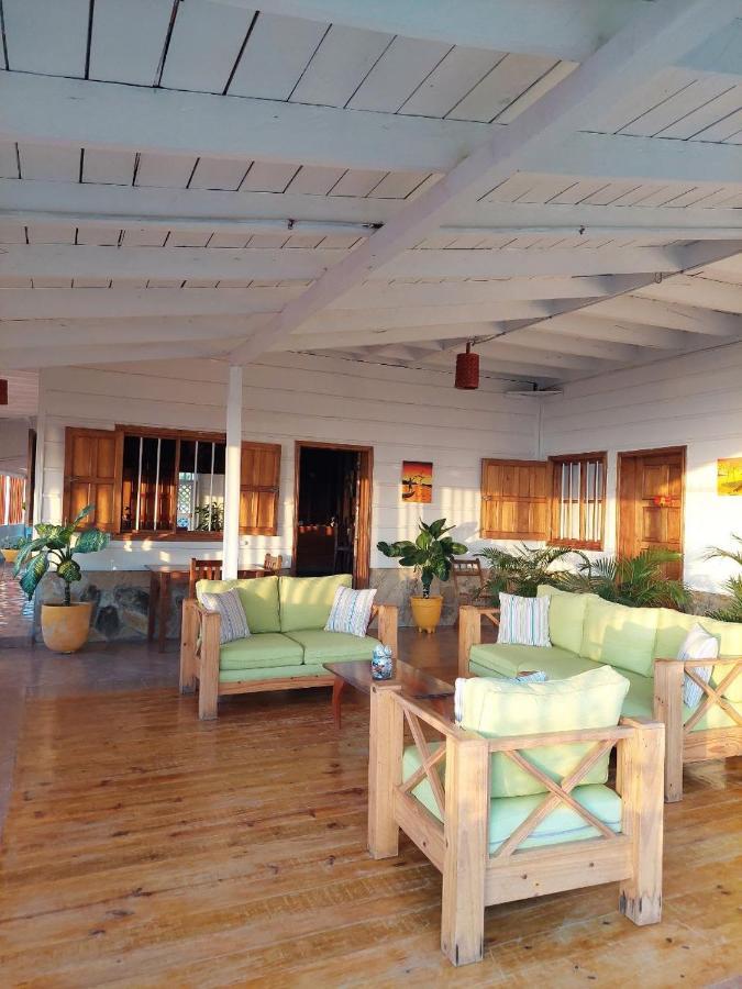 Sunset Bay B&B Brig Bay エクステリア 写真